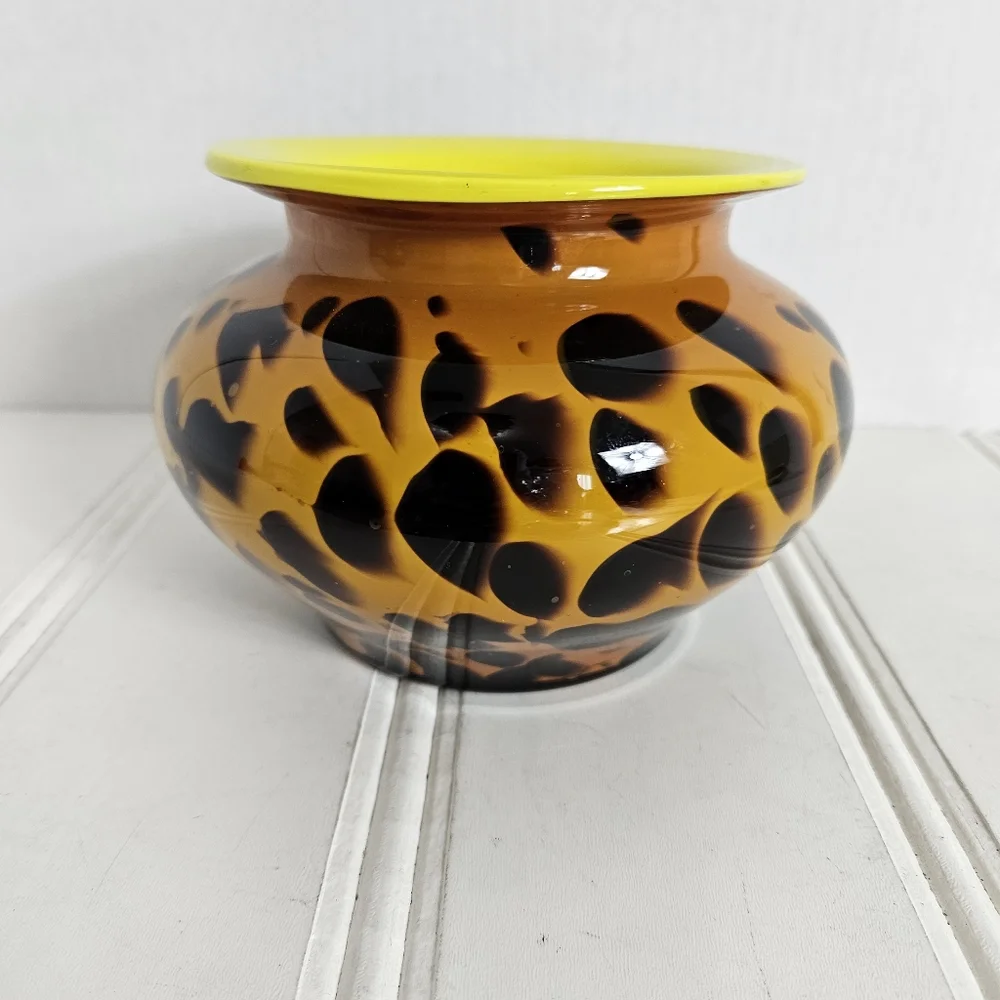 Hand Blown Art Glass Amber Leopard Tortoise Shell Vase Yellow Interior Decor - Picture 2 of 12